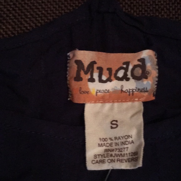 3 for $10 Mudd Dressy Tank - Picture 2 of 3